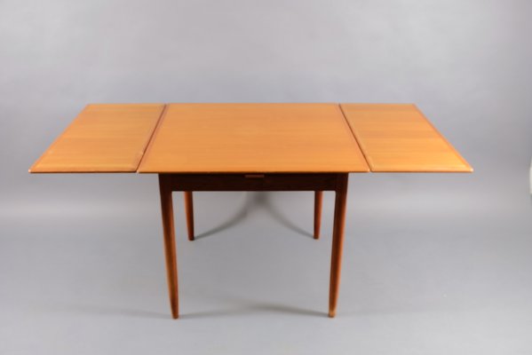 Mid Century Square Teak Extendable, Round Table With Extension Leaves