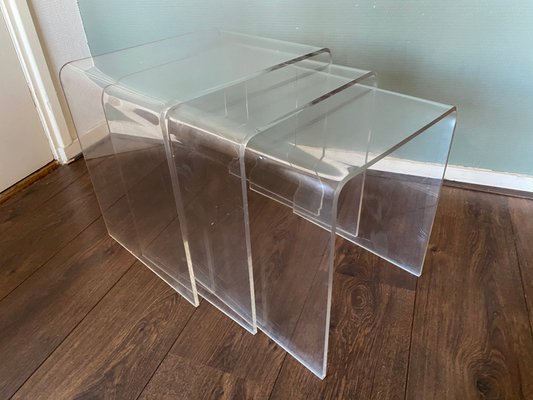 Lucite on sale nesting tables