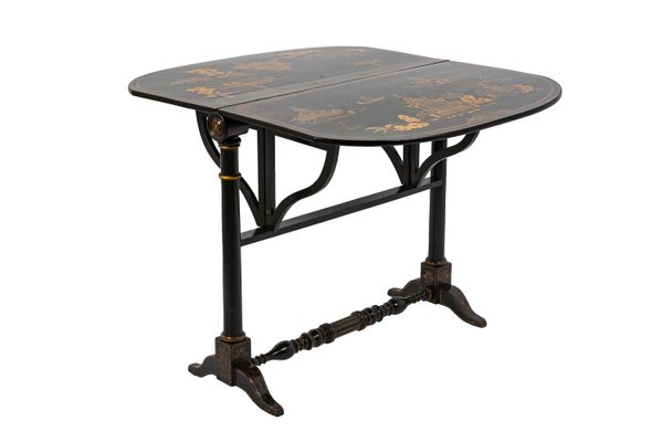 19th Century Chinese Black Lacquered Wood Leaf Table for sale at