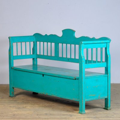 A child who is resisting the transition bed might be most comfortable in a bed two delta children abby toddler beds can be tucked up against each other if your twins like to sleep together. antique box bench 1920s