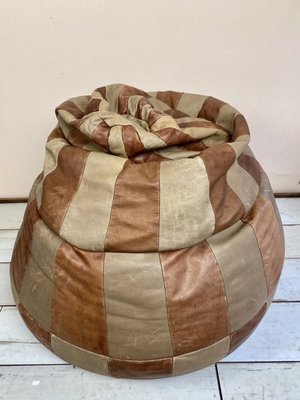 Pouf patchwork in pelle di de Sede, anni '70 in vendita su Pamono