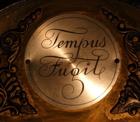 Reloj de péndulo Tempux Fugit Melux lacado en negro de Meazzi en