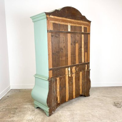 Armoire Hollandaise Antique Peinte En Pin Bleu Clair En Vente Sur Pamono