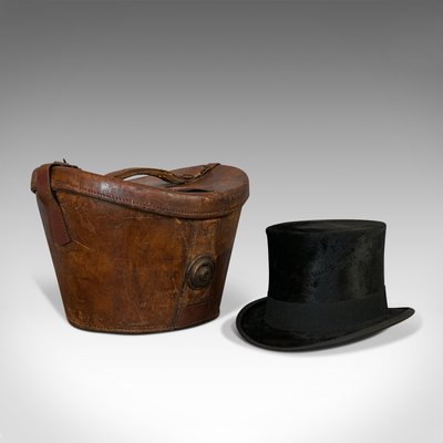 Antique English Leather Hat Box for sale at Pamono