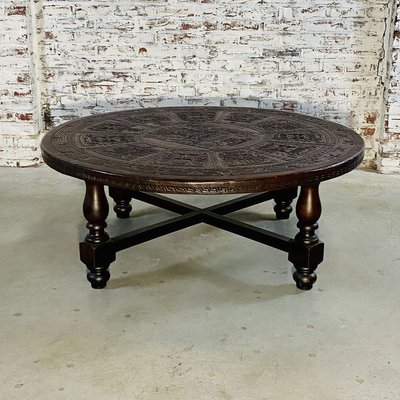 Mid Century Round Ecuadorian Leather Coffee Table By Angel I Pazmino For Muebles De Estilo 1960s At Pamono Mid Century Round Ecuadorian Leather, Round Leather Coffee Table