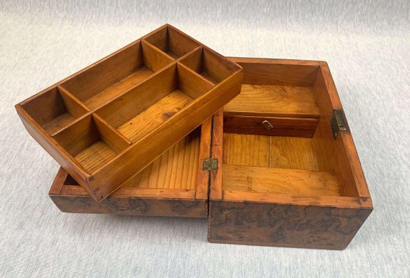 Biedermeier Walnuss Furnier Kastchen Box Mit Intarsien Bei Pamono Kaufen
