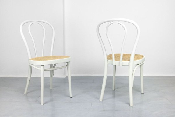 Thonet white online