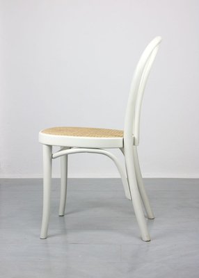 No. 218 White Chairs by Michael Thonet Set of 2 for sale at Pamono