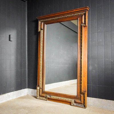 Grosser Spiegel In Antikem Holzformteil Bei Pamono Kaufen Große Spiegel Kaufen