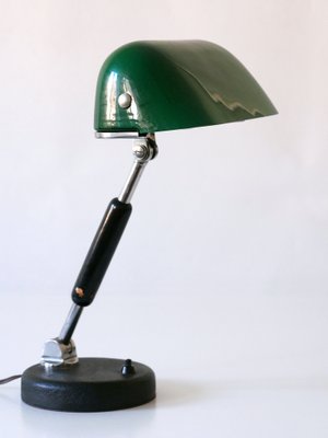 Bauhaus Banker S Table Lamp With, Green Glass Brass Bankers Table Lamp