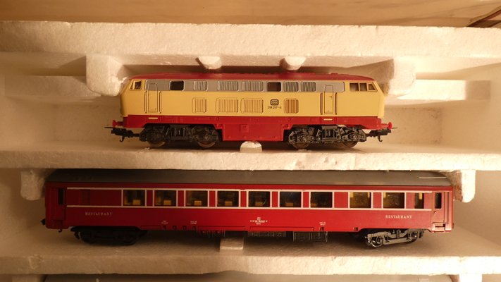 lima train set