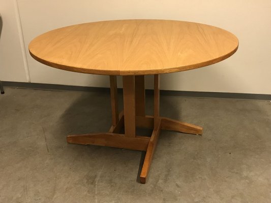 Danish Oak Round Dining Table 1960s, Oak Round Dining Table
