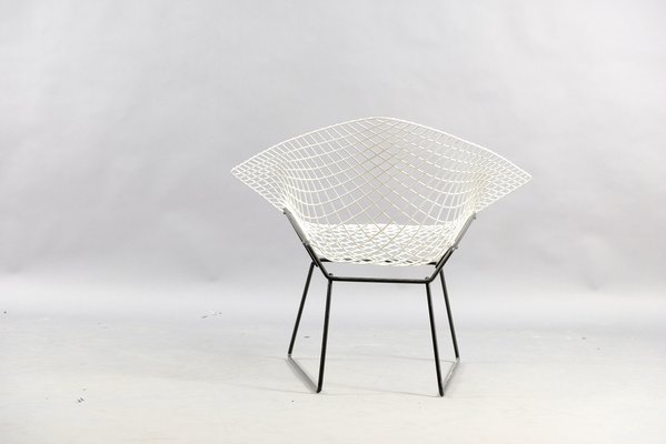 Vintage Diamond Chair by Harry Bertoia for Knoll Inc Vintage Diamond Chair by Harry Bertoia for Knoll Inc