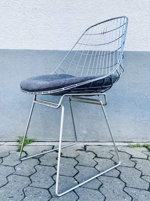 Mid-Century SM05 Wire Chair from Pastoe for sale at Pamono