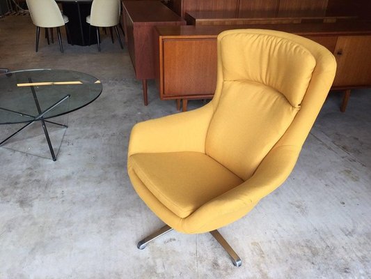 Danish egg chair deals
