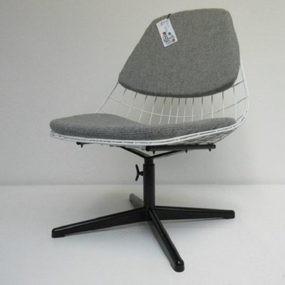 Wire rolling online chair