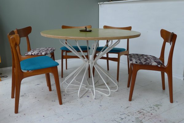 Atomic dining table deals