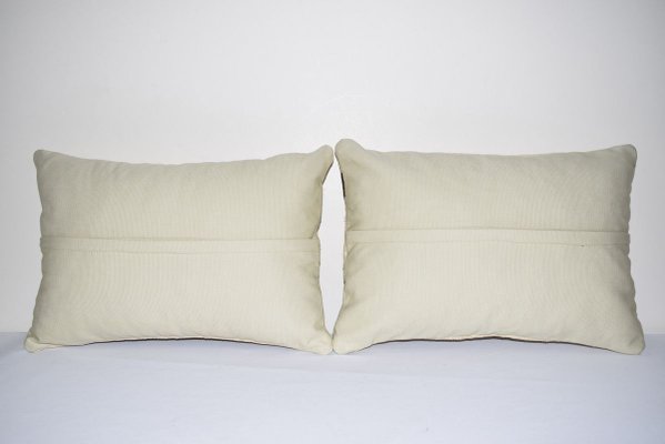 minimalist cushion covers