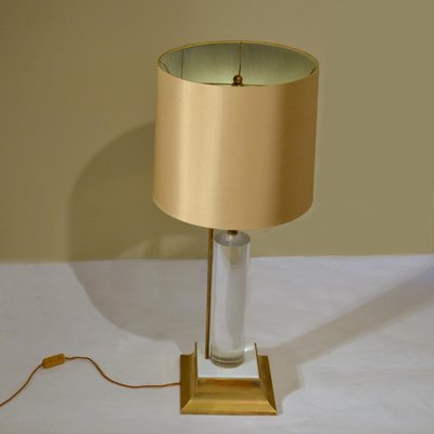 Acrylic and gold table lamp outlet