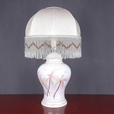 Vintage pearl lamp deals