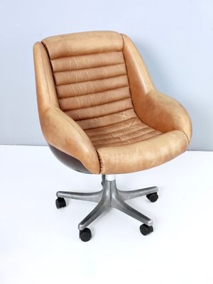 Italian Leather Swivel Chair By Cesare, Contemporary Leather Swivel Chairs