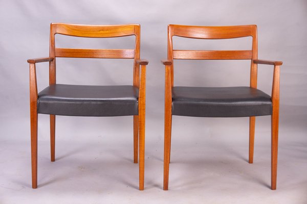 Swedish Garmi Carver Dining Chairs By Nils Jonsson For Hugo Troeds 1960s Set Of 2 For Sale At Pamono