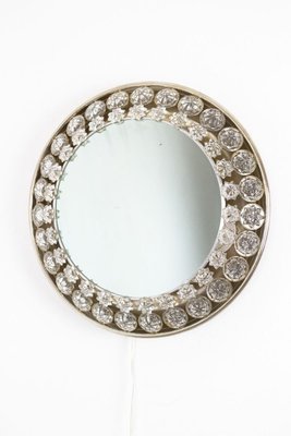 Hinterleuchteter Mid Century Spiegel Mit Kristallen Von Palwa 1960er Bei Pamono Kaufen Spiegel Mit Kristallen