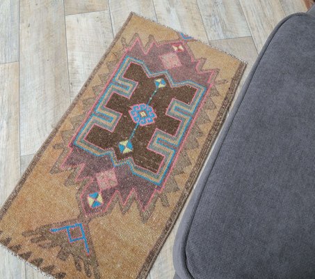 2x3 Vintage Turkish Oushak Doormat or Small Carpet for sale at Pamono