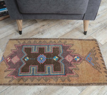 2x3 Vintage Turkish Oushak Doormat or Small Carpet for sale at Pamono