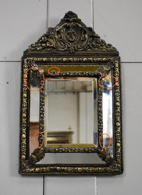 Specchio piccolo in stile Luigi XIV in ottone, XIX secolo