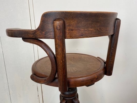 Wooden 2024 barber chair