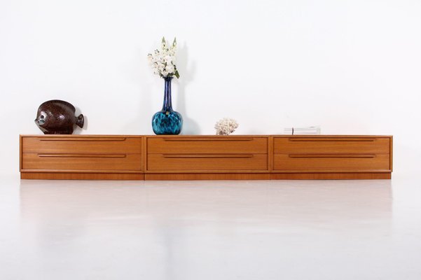 Buffet Bas Scandinave En Teck 1970s En Vente Sur Pamono
