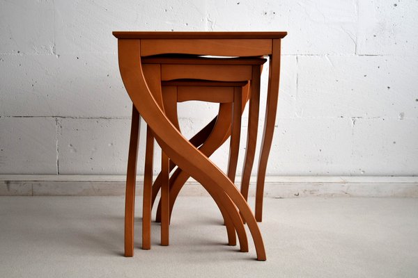 Cherry wood 2024 nesting tables