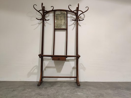 Voorspeller Ingang Concurrenten Thonet No.4 Coat Stand with Mirror, 1920s for sale at Pamono