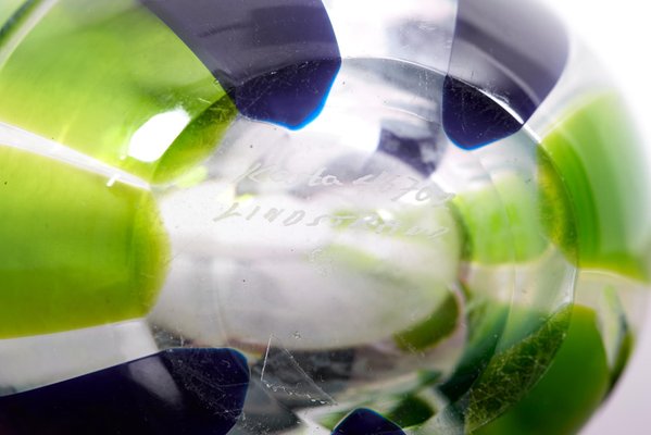 Vase by Vicke Lindstrand for Kosta Glassworks, 1960s Sweden for