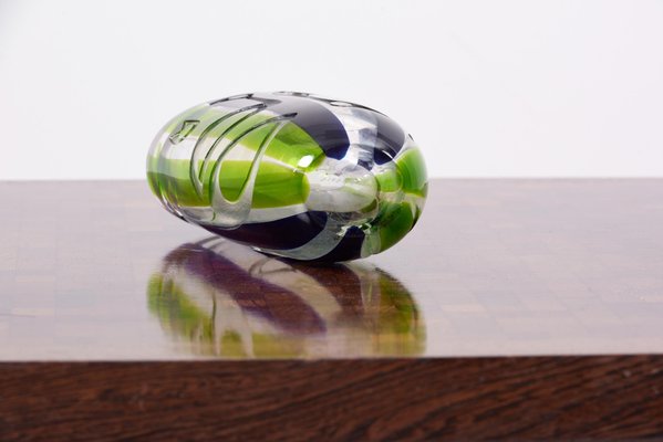 Vase by Vicke Lindstrand for Kosta Glassworks, 1960s Sweden for