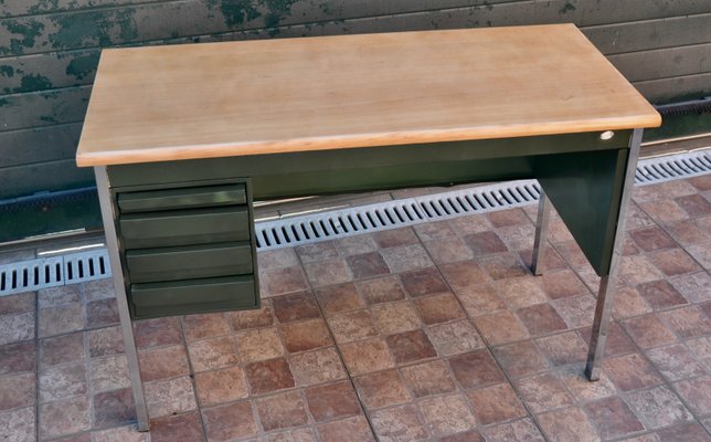 Metal desk 2024 with wood top