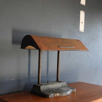 Cast iron desk lamp outlet