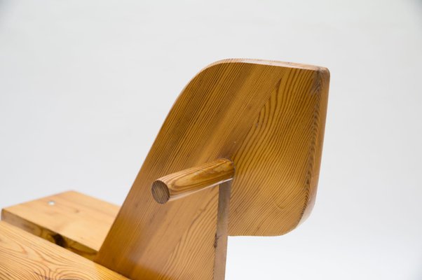 Modern rocking horse new arrivals