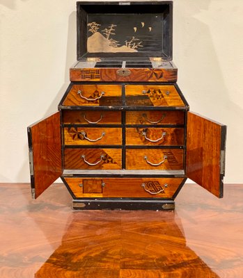 Antique chinese wooden jewelry box top