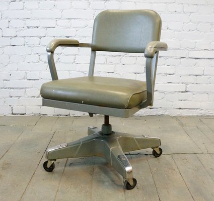 Steno chair deals
