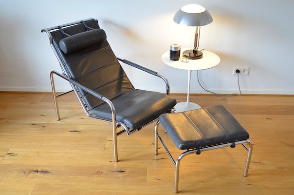 Set of Genni Lounge Chair Ottoman by Gabriele Mucchi for Zanotta, 1980s