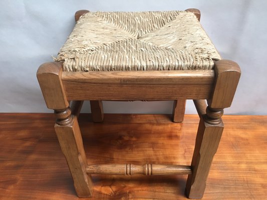 Straw stool deals