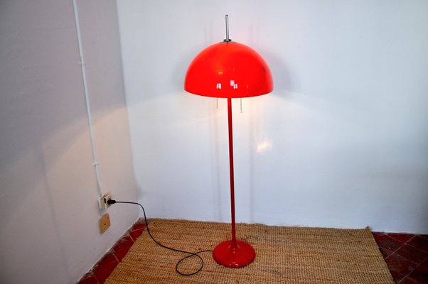 Lámpara de pie española con altura regulable, años 70 en venta en Pamono