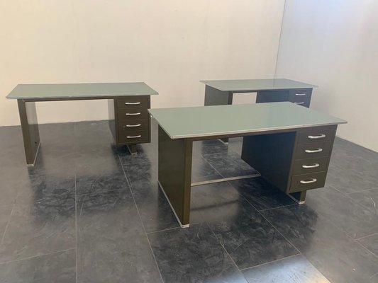 Laminate desk hot sale