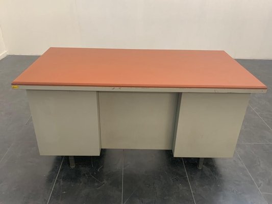 Painted Metal Desk with Brown Leatherette Top from Mermelada