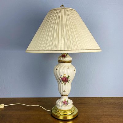 90s touch outlet lamp