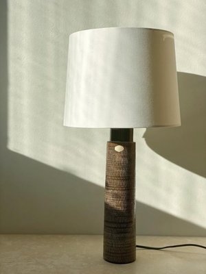 Brown ceramic outlet table lamp