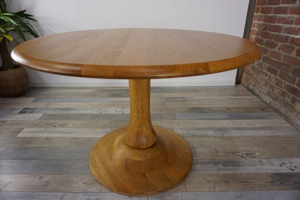 Round Wooden Dining Table For At, Round Wood Dining Tables