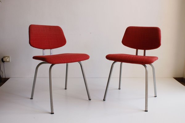 uitzondering herhaling Bijdragen Red Chairs by Friso Kramer for Ahrend De Cirkel, Set of 2 for sale at Pamono